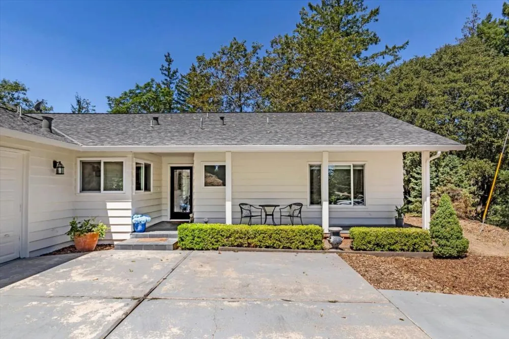 181 Spring Water Lane Los Gatos, CA 95033