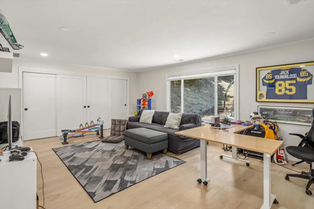 181 Spring Water Lane Los Gatos, CA 95033