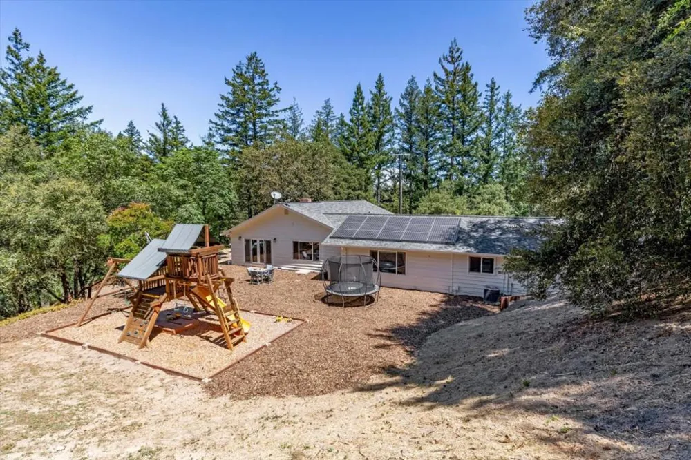 181 Spring Water Lane Los Gatos, CA 95033