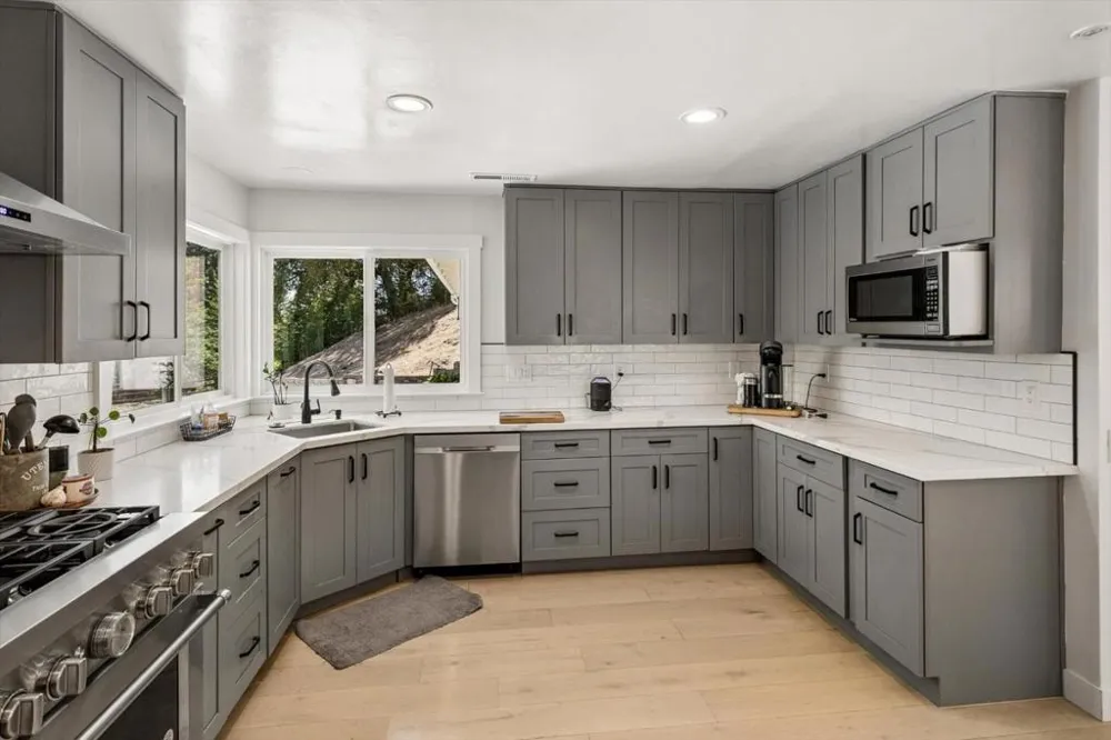 181 Spring Water Lane Los Gatos, CA 95033