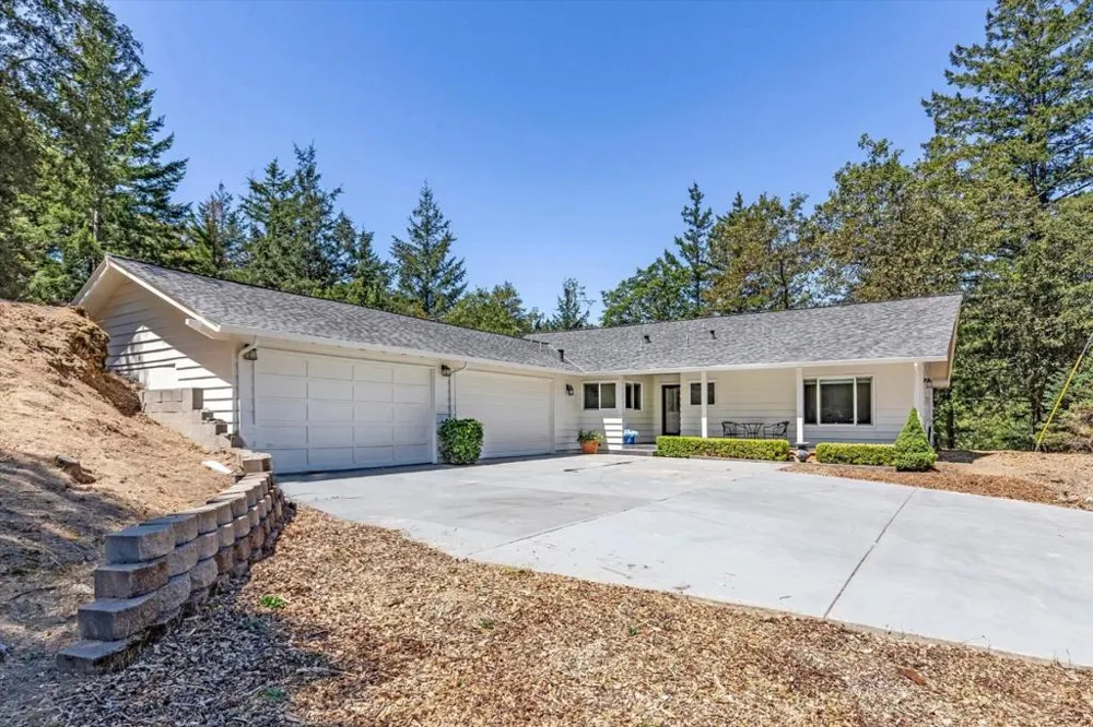 181 Spring Water Lane Los Gatos, CA 95033