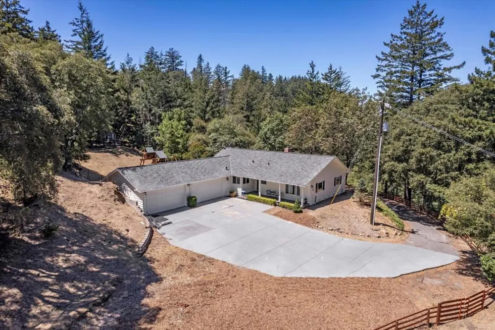 181 Spring Water Lane Los Gatos, CA 95033