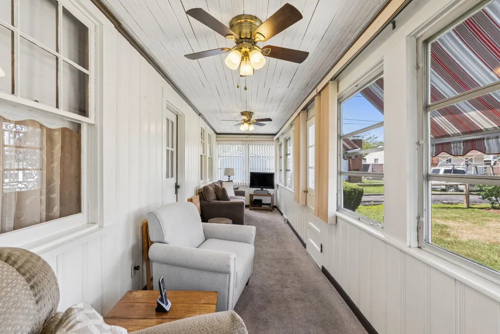 19 OLD SOLOMONS ISLAND ROAD Annapolis, MD 21401
