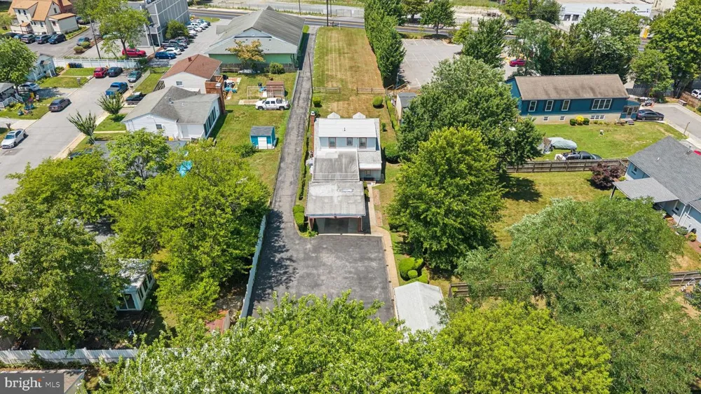 19 OLD SOLOMONS ISLAND ROAD Annapolis, MD 21401