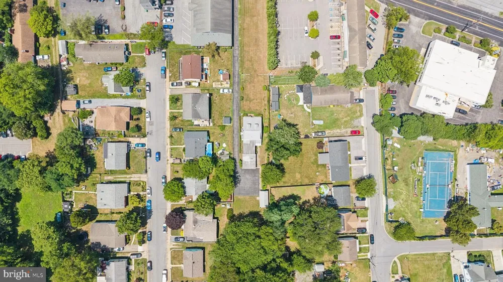 19 OLD SOLOMONS ISLAND ROAD Annapolis, MD 21401