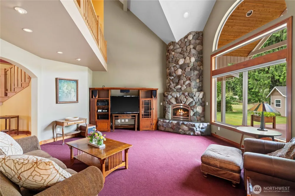 2110 43rd Street SE Puyallup, WA 98372