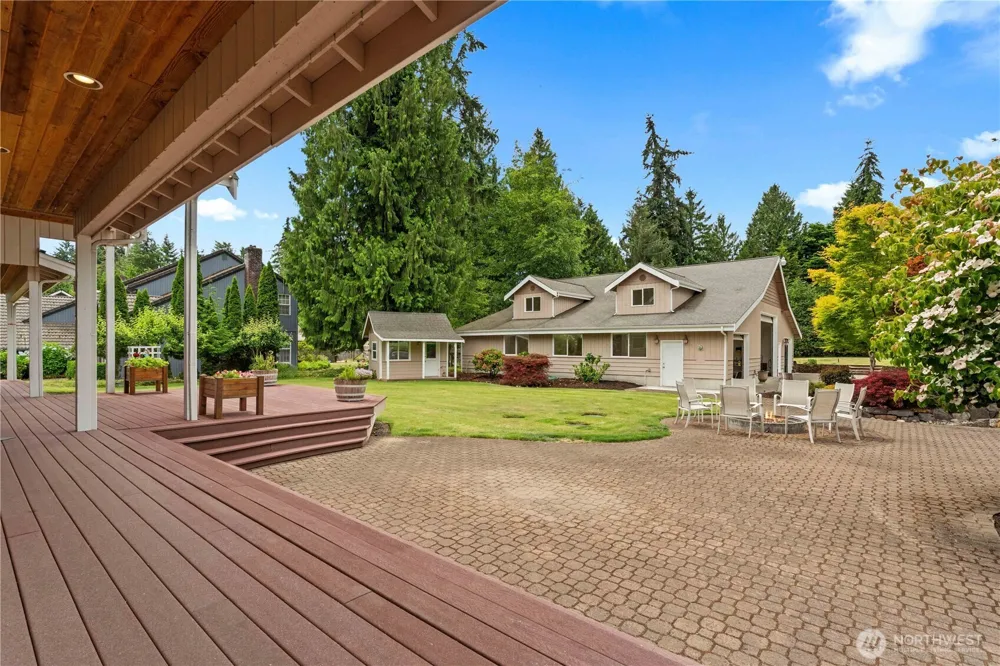 2110 43rd Street SE Puyallup, WA 98372