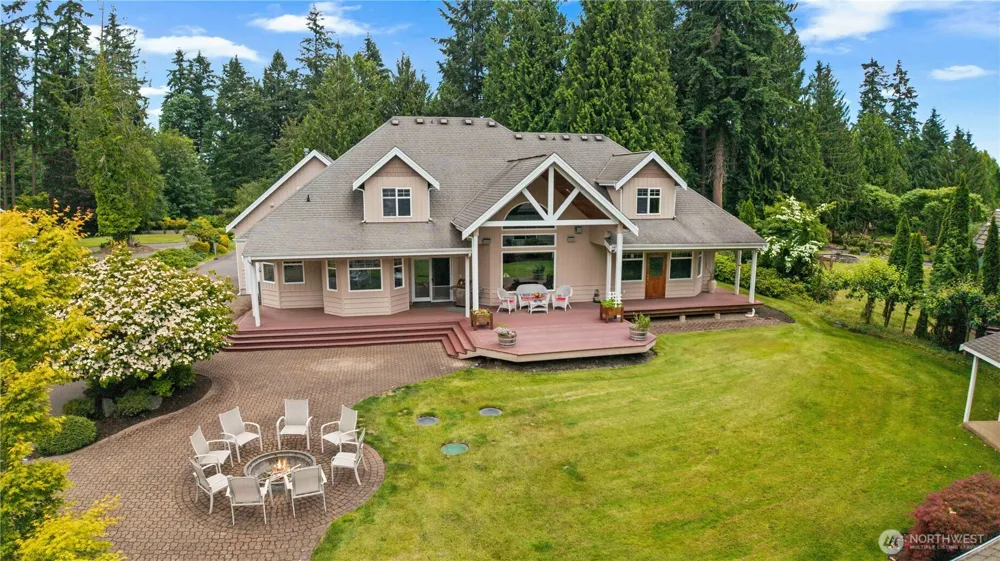 2110 43rd Street SE Puyallup, WA 98372
