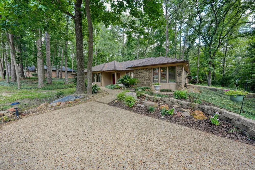 1649 Morningside Trail Hideaway, TX 75771