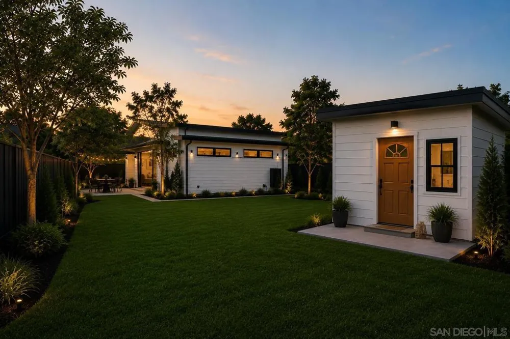 36 W Altadena Dr. Altadena, CA 91101