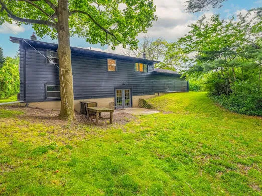 5975 Bonanza Drive Stevensville, MI 49127