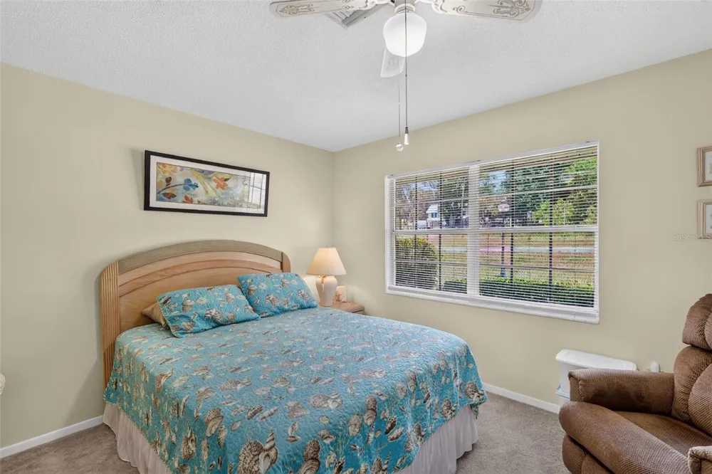 445 S GRANDVIEW STREET #8 Mount Dora, FL 32757