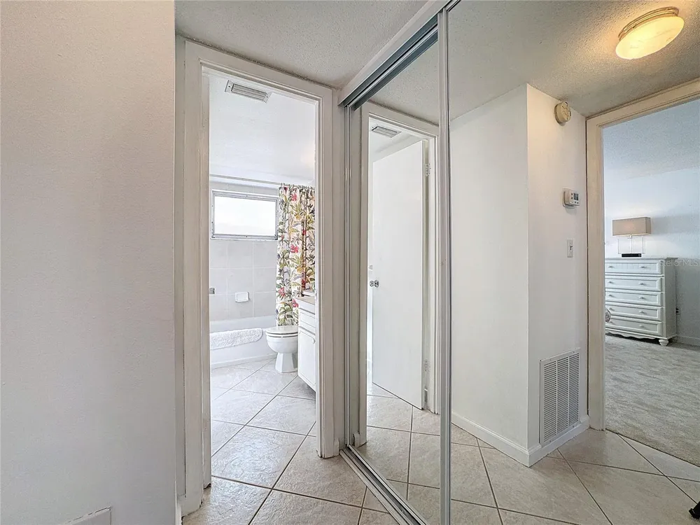 210 PARK BOULEVARD #129 Venice, FL 34285