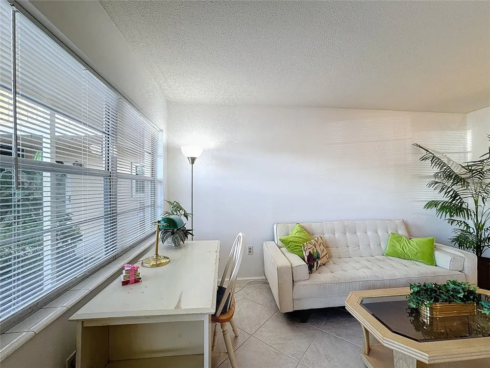 210 PARK BOULEVARD #129 Venice, FL 34285