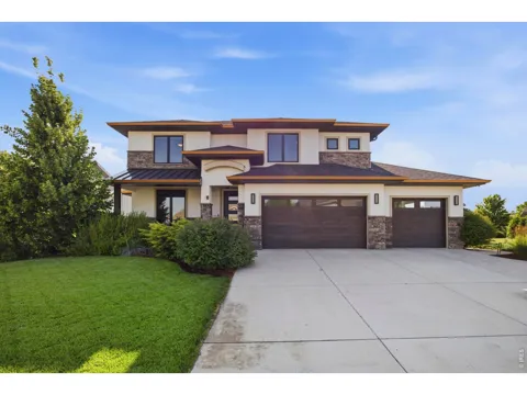 938 Signal Court
