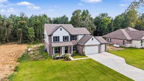 4528 Road 66112