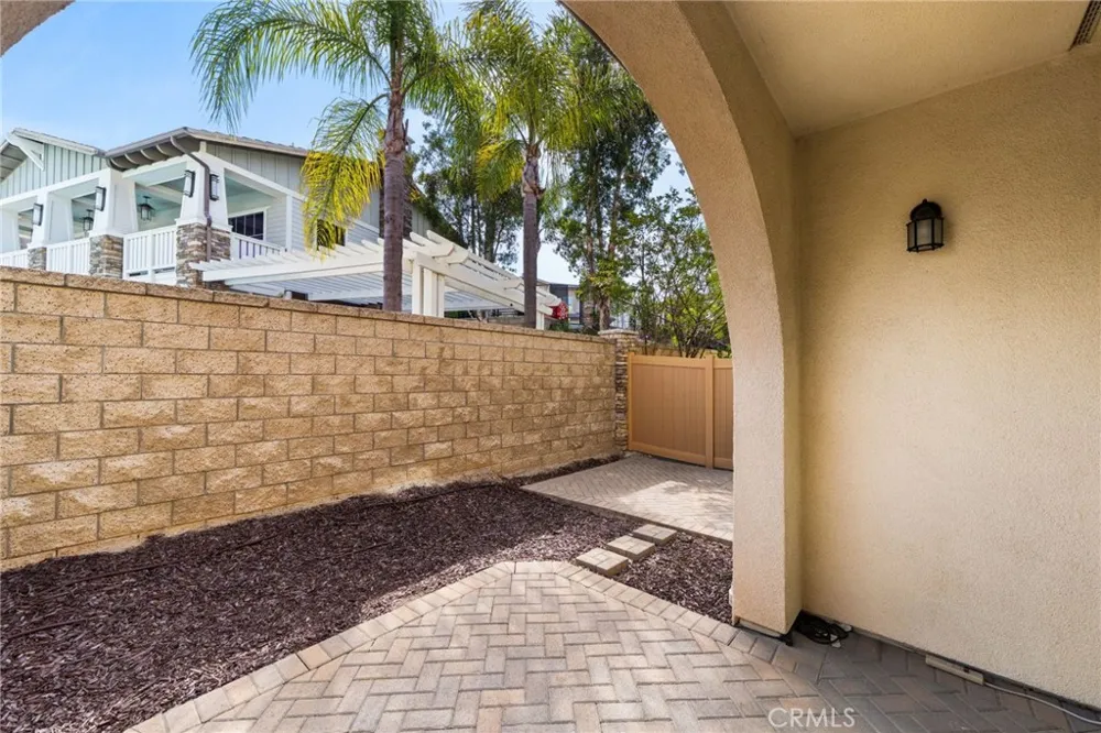 18627 Clubhouse Drive Yorba Linda, CA 92886