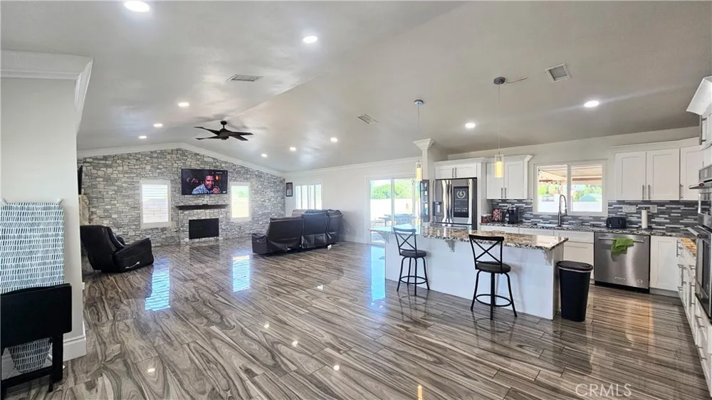 14230 Avenida Munoz Riverside, CA 92508
