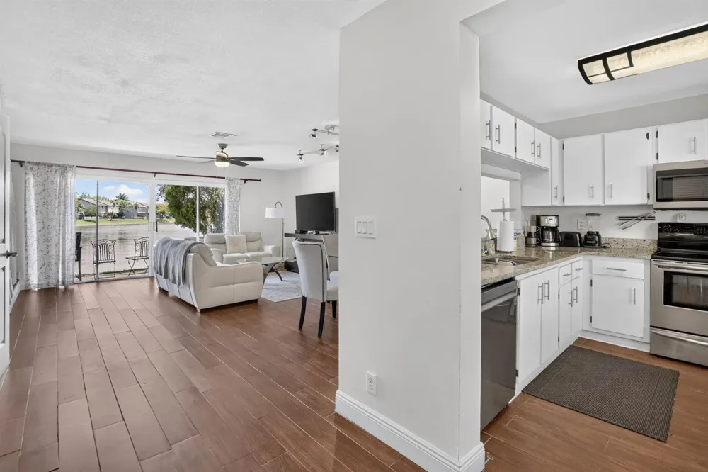 12175 NW 36th Place Sunrise, FL 33323