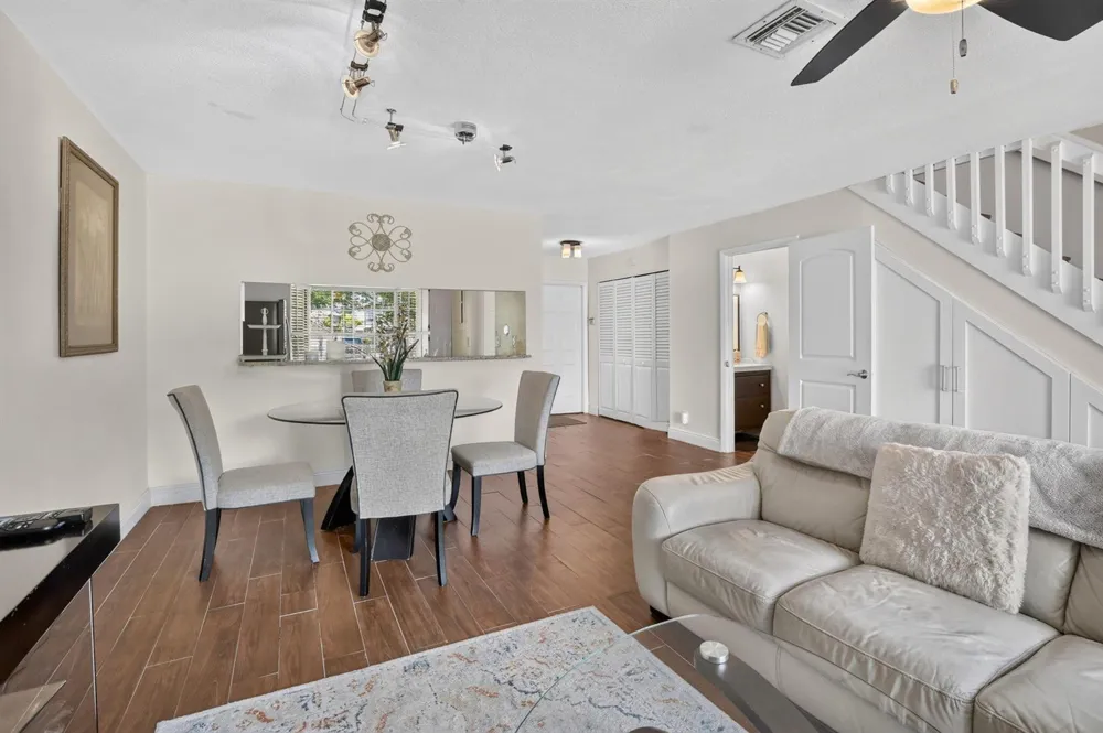12175 NW 36th Place Sunrise, FL 33323