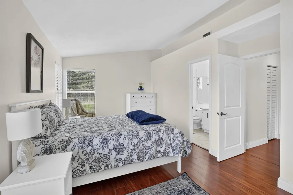 12175 NW 36th Place Sunrise, FL 33323