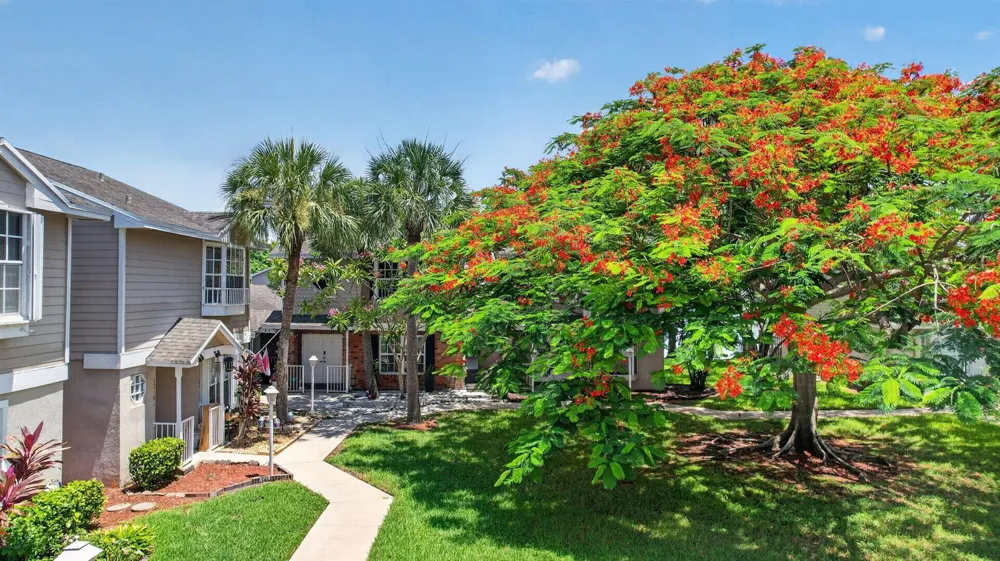 12175 NW 36th Place Sunrise, FL 33323