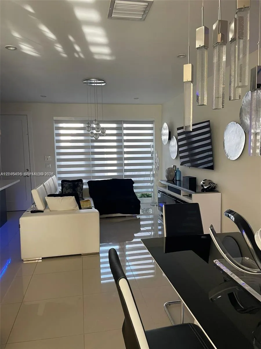 6453 NW 104th Ct #6453 Doral, FL 33178