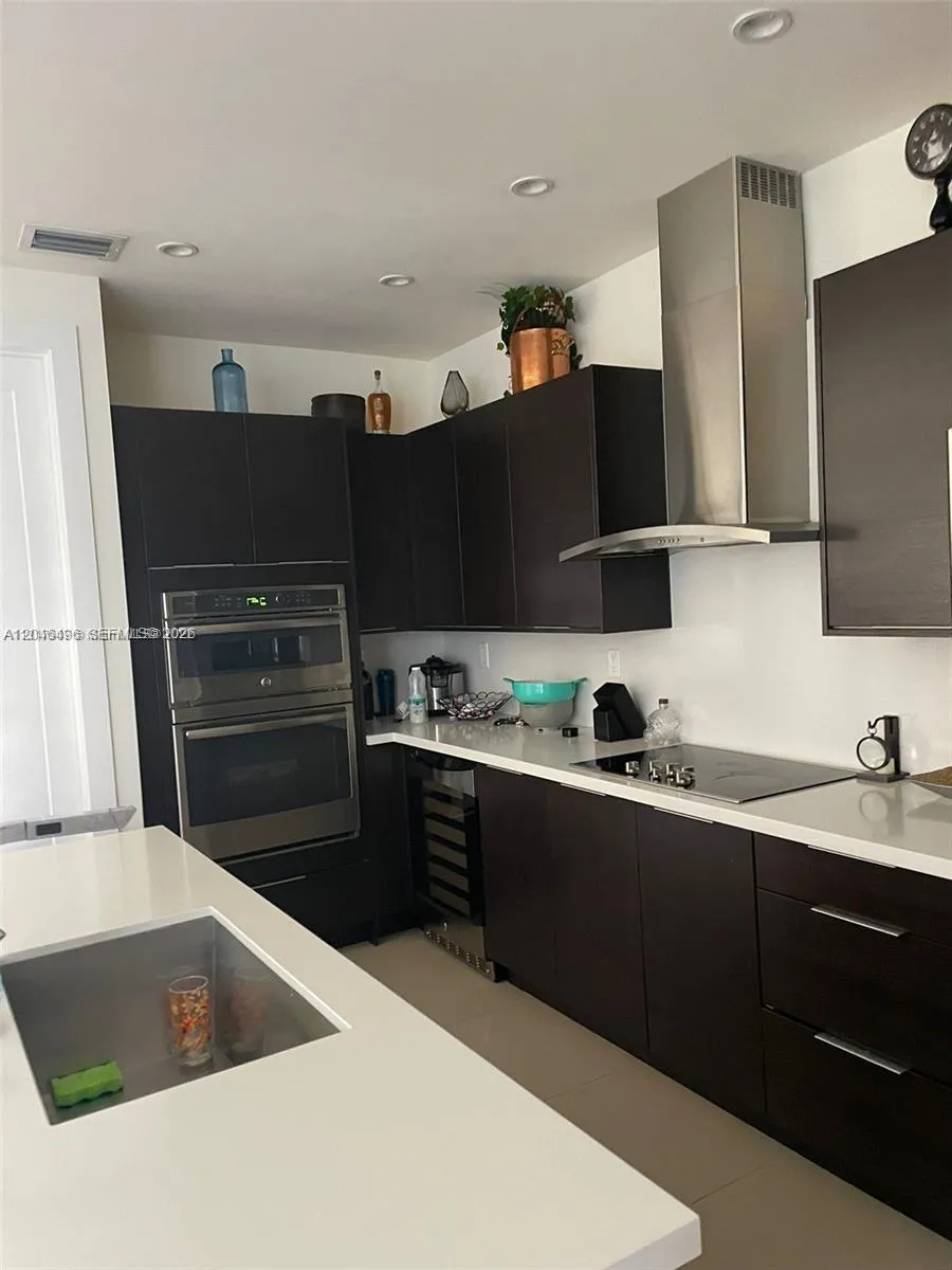 6453 NW 104th Ct #6453 Doral, FL 33178
