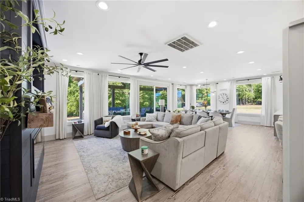 8815 Bringle Ferry Road Salisbury, NC 28146