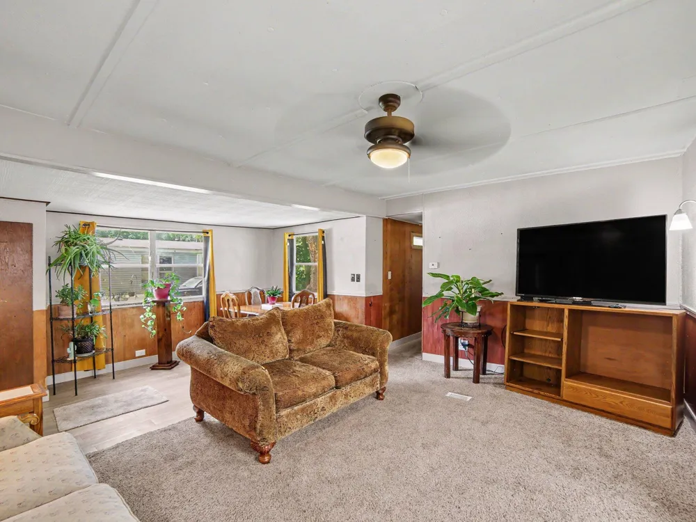 5648 W Johnson Road Pere Marquette Charter Township, MI 49431