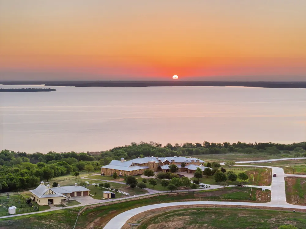 1504 Sunrise Drive Sanger, TX 76266