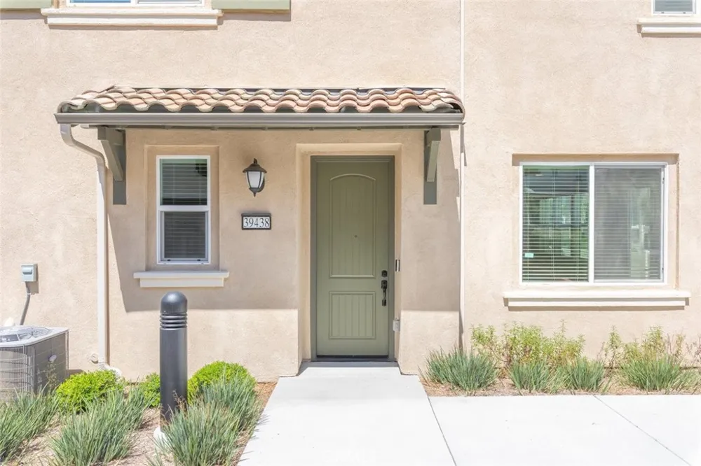 39438 Corvina Temecula, CA 92591