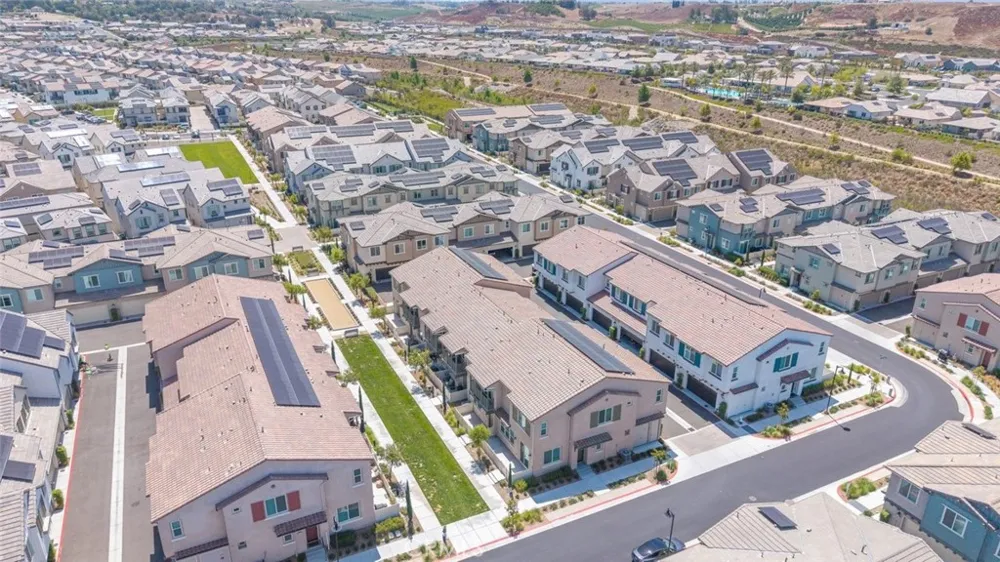 39438 Corvina Temecula, CA 92591