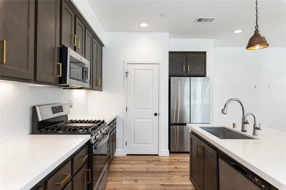 39438 Corvina Temecula, CA 92591