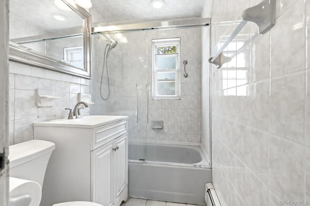 1822 Delancey Place Bronx, NY 10462