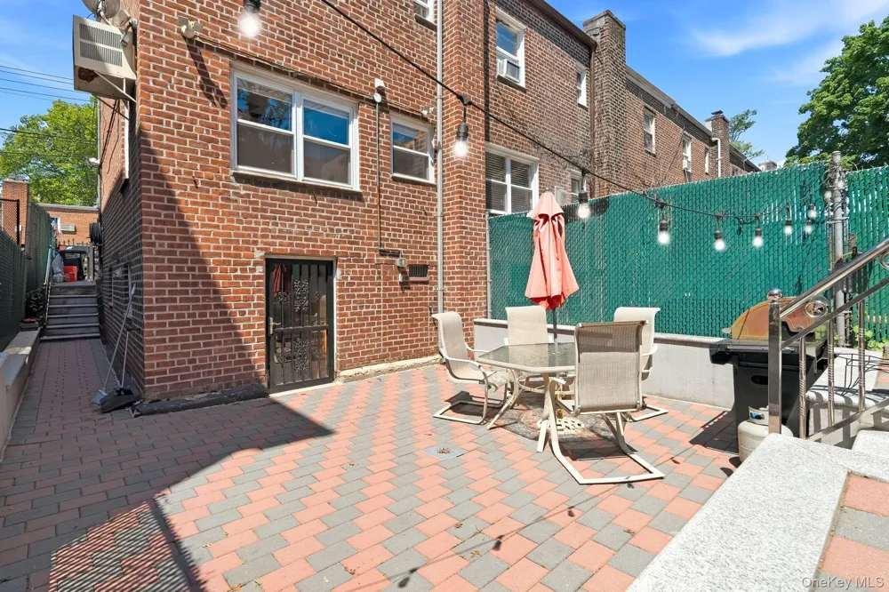 1822 Delancey Place Bronx, NY 10462
