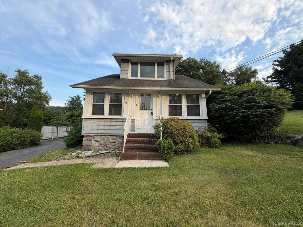 29 Ramapo Road Garnerville, NY 10923