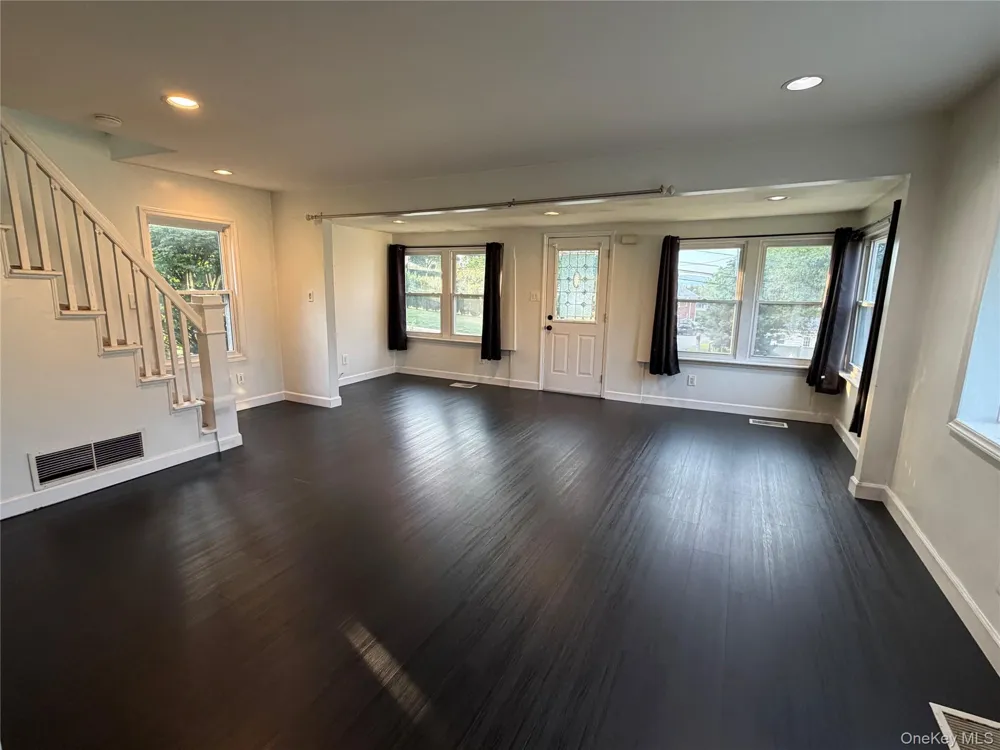 29 Ramapo Road Garnerville, NY 10923