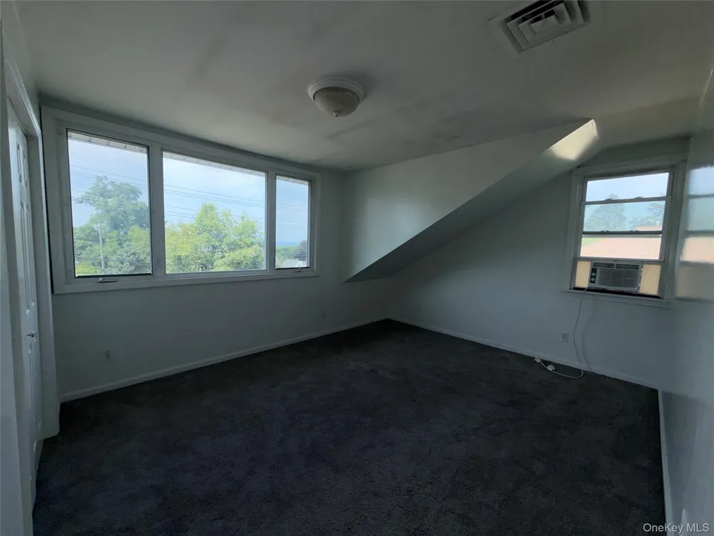 29 Ramapo Road Garnerville, NY 10923