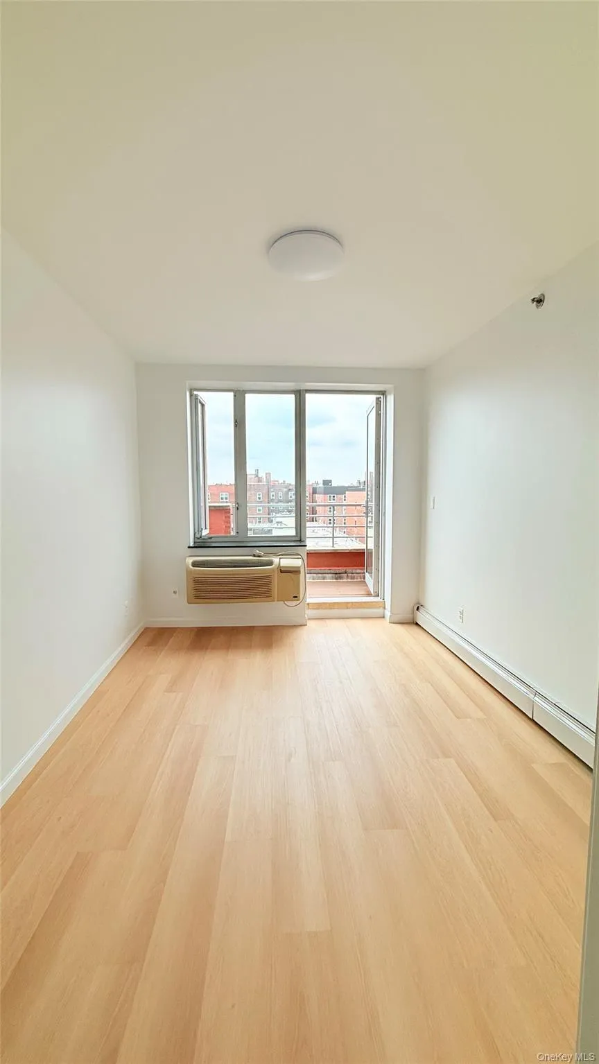 38-34 Parsons Boulevard #PH-D Flushing, NY 11354