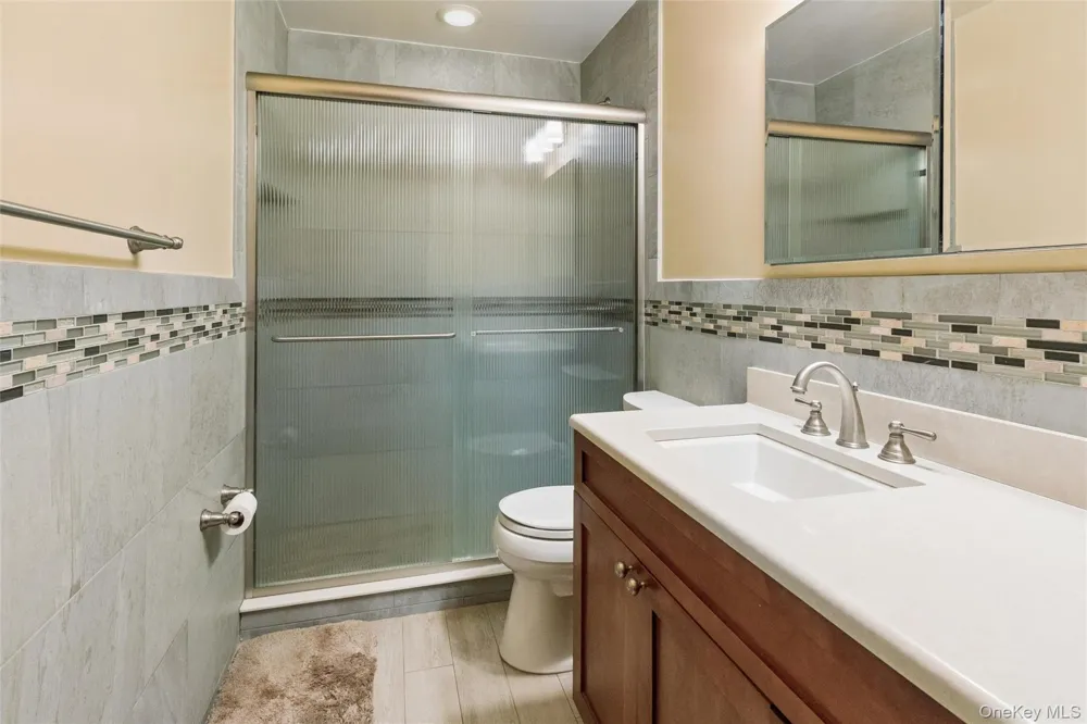 545 W Broadway #A Long Beach, NY 11561
