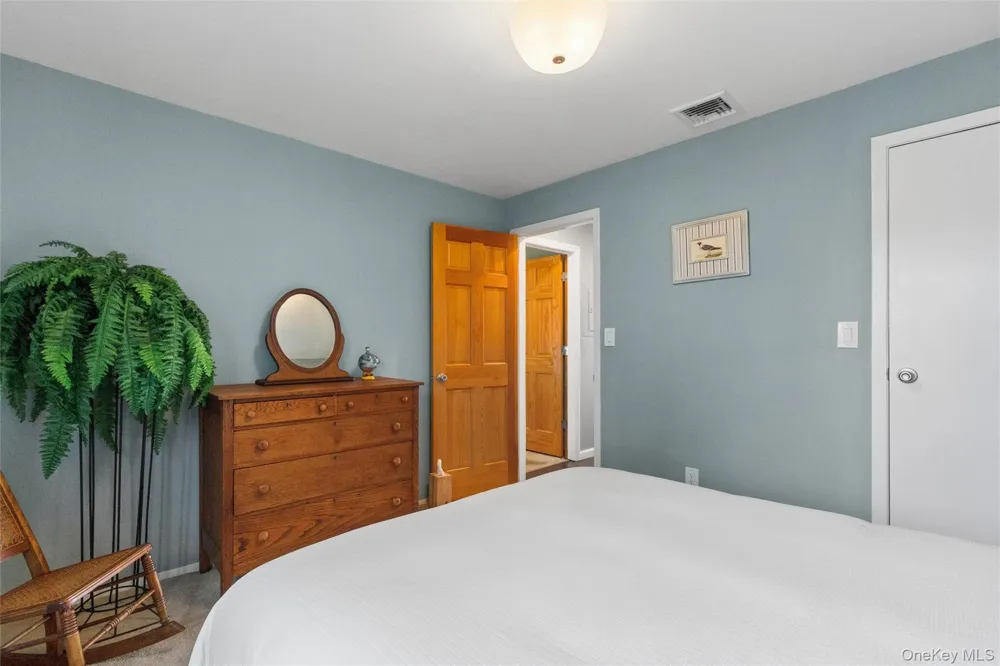 545 W Broadway #A Long Beach, NY 11561