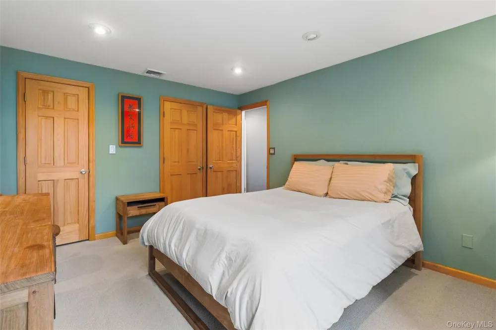 545 W Broadway #A Long Beach, NY 11561