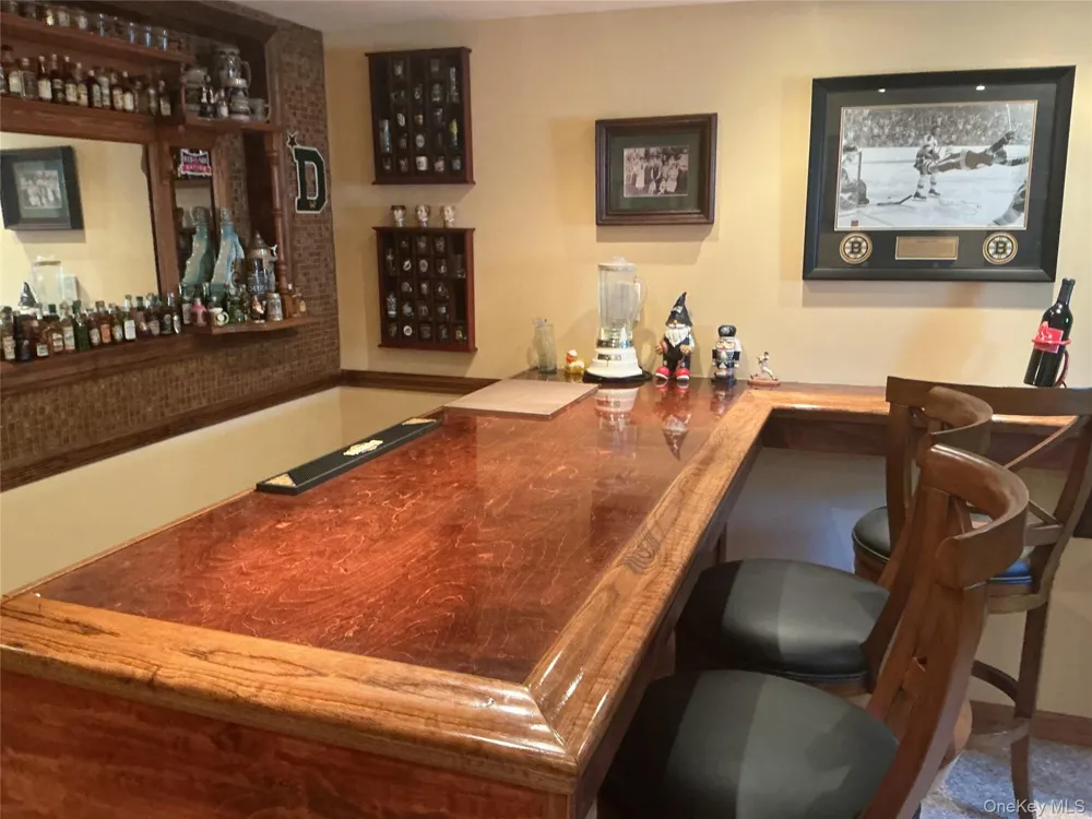545 W Broadway #A Long Beach, NY 11561