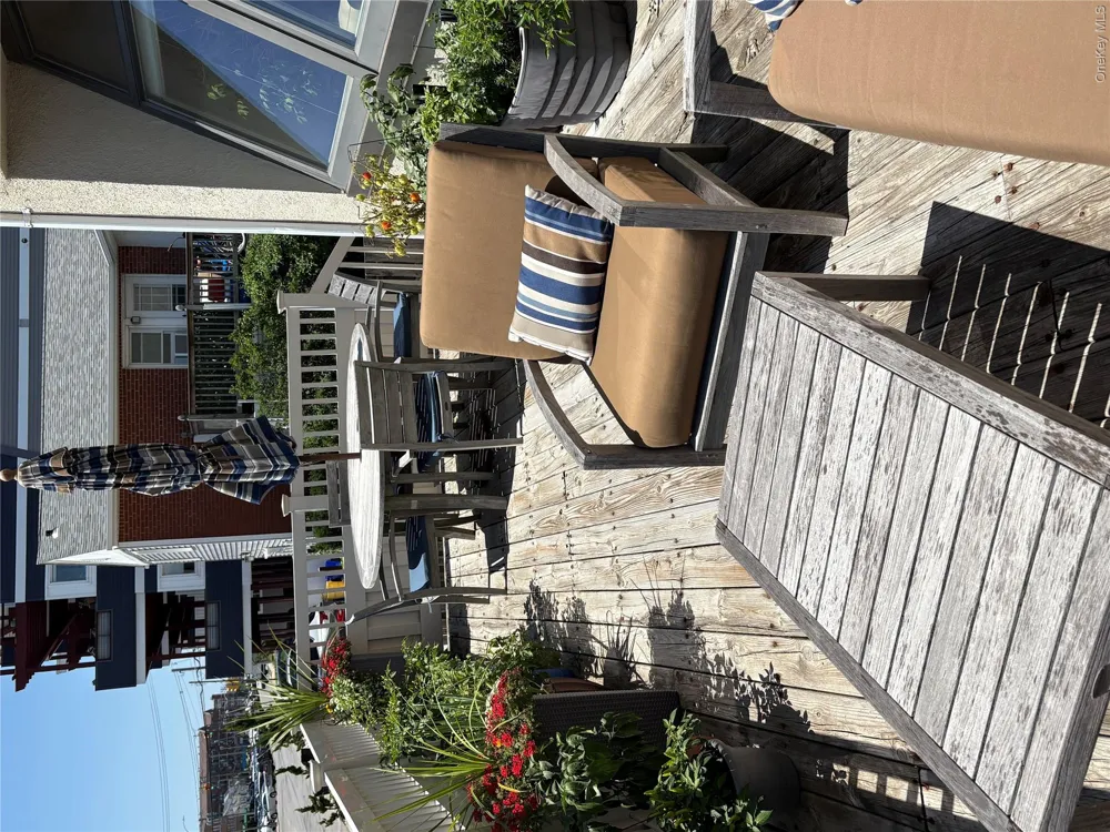 545 W Broadway #A Long Beach, NY 11561