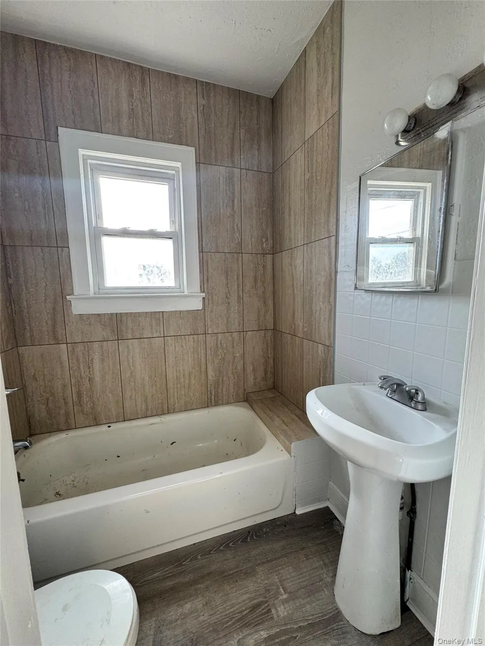64 Sprague Avenue #Whole House Amityville, NY 11701