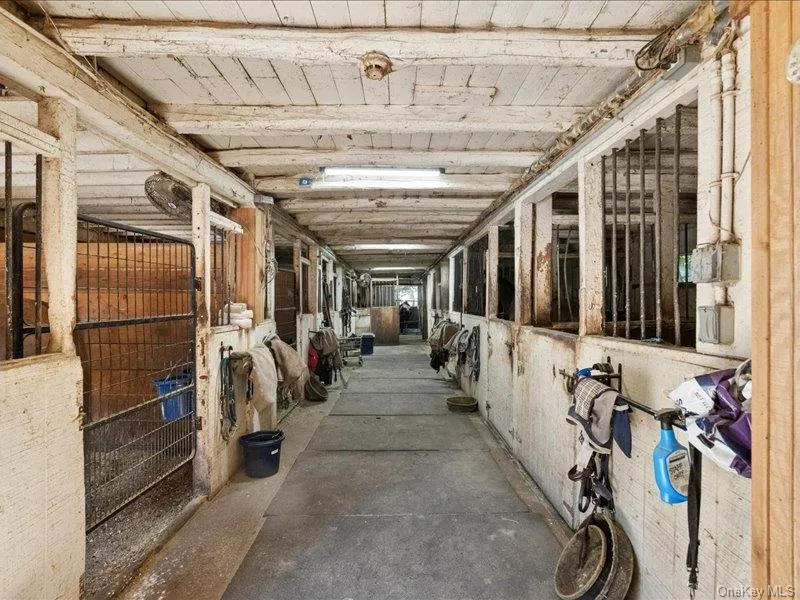 386 Bread And Cheese Hollow Road Northport, NY 11768