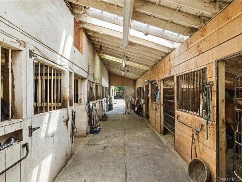 386 Bread And Cheese Hollow Road Northport, NY 11768