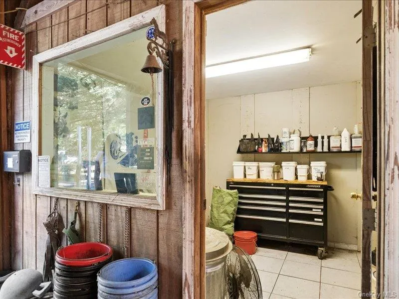 386 Bread And Cheese Hollow Road Northport, NY 11768