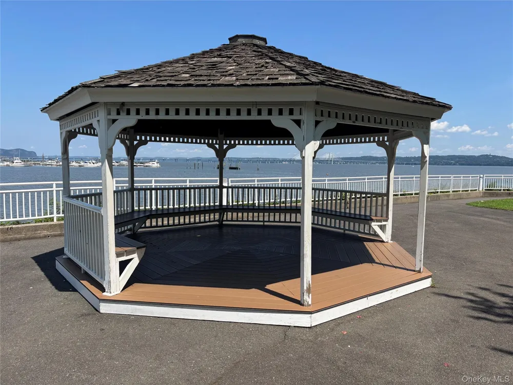 3 W Lawrence Park Drive #3 Piermont, NY 10968